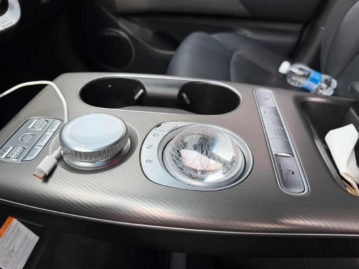 2023 Genesis GV60 BEV 76.4KWH,autocango,china used car exporter,china ev exporter,chinese used car exporter,chinese used ev exporter