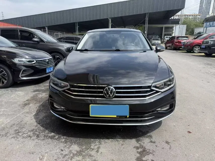 2020 Volkswagen Magotan 1.4T 150HP L4 7DCT,autocango,china used car exporter,china ev exporter,chinese used car exporter,chinese used ev exporter