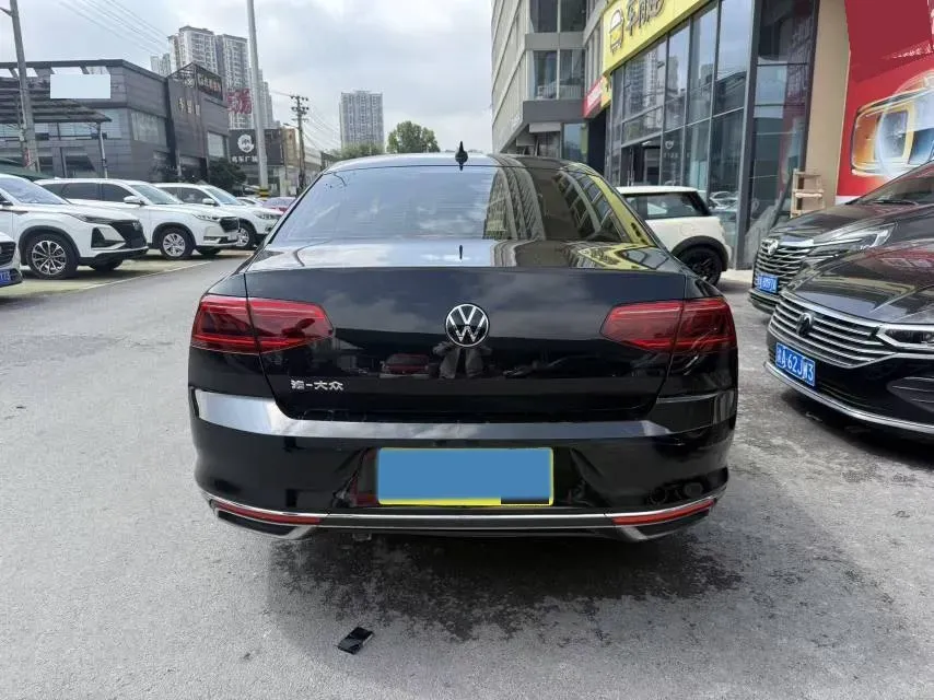 2020 Volkswagen Magotan 1.4T 150HP L4 7DCT,autocango,china used car exporter,china ev exporter,chinese used car exporter,chinese used ev exporter