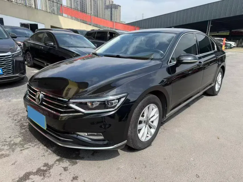 2020 Volkswagen Magotan 1.4T 150HP L4 7DCT,autocango,china used car exporter,china ev exporter,chinese used car exporter,chinese used ev exporter