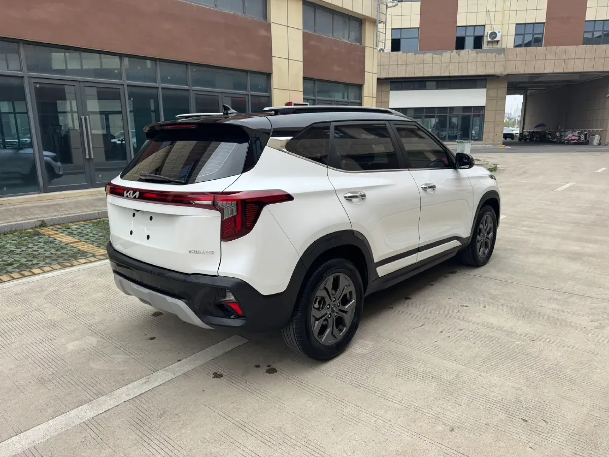 2023 Kia Seltos 1.5L 115HP L4 CVT,autocango,china used car exporter,china ev exporter,chinese used car exporter,chinese used ev exporter
