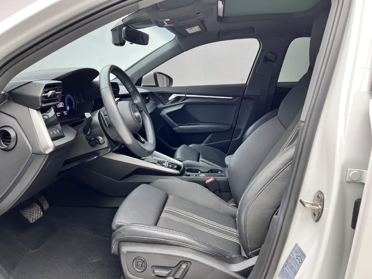 2022 Audi A3 1.4T 150HP L4 7DCT,autocango,china used car exporter,china ev exporter,chinese used car exporter,chinese used ev exporter