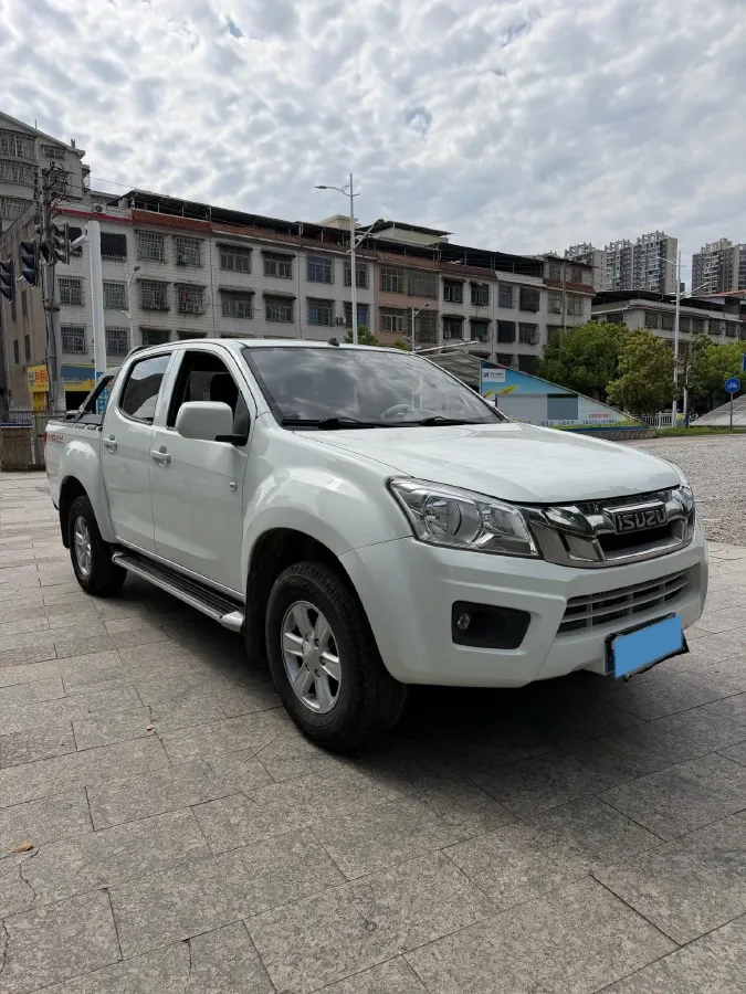 2018 JDMC T7 2.0T 204HP L4 5MT,autocango,china used car exporter,china ev exporter,chinese used car exporter,chinese used ev exporter