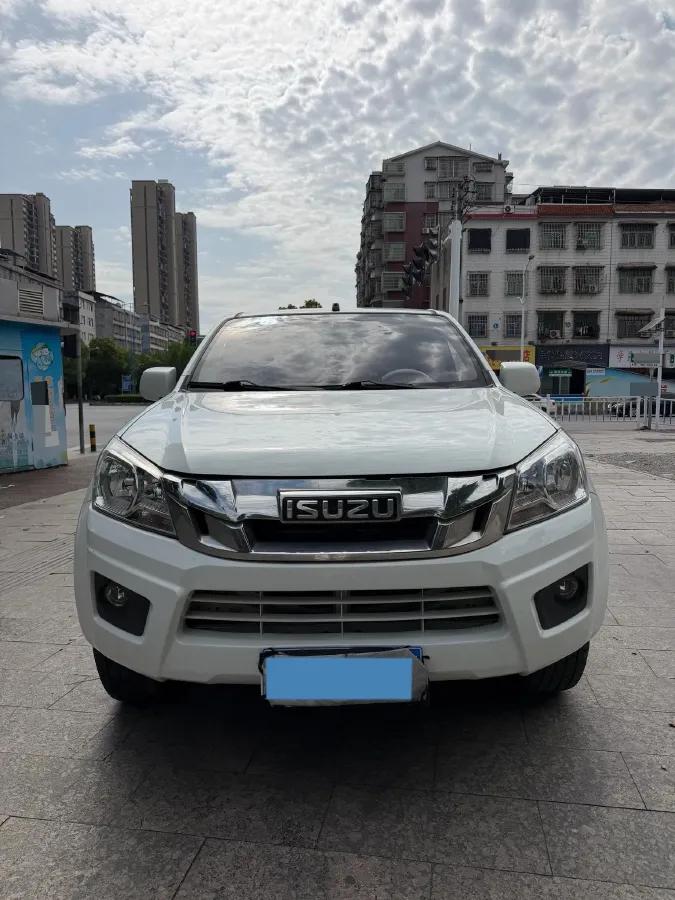 2018 JDMC T7 2.0T 204HP L4 5MT,autocango,china used car exporter,china ev exporter,chinese used car exporter,chinese used ev exporter