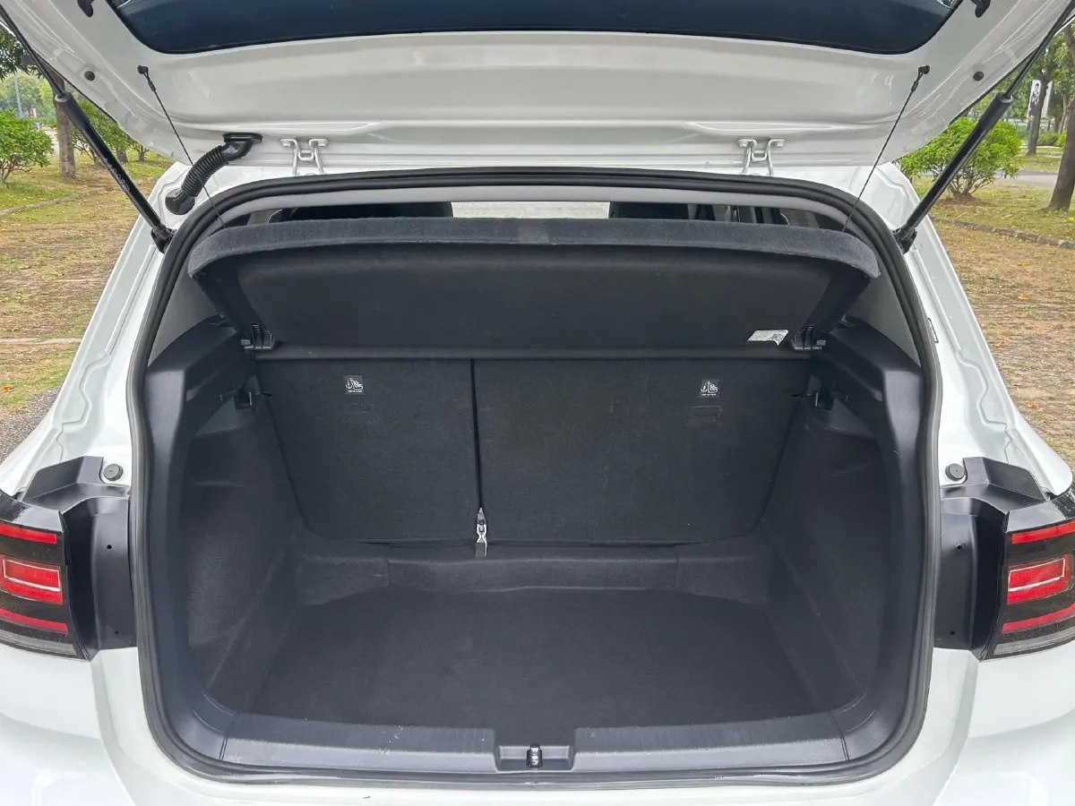 2021 Volkswagen Tacqua 1.5L 113HP L4 6AT,autocango,china used car exporter,china ev exporter,chinese used car exporter,chinese used ev exporter