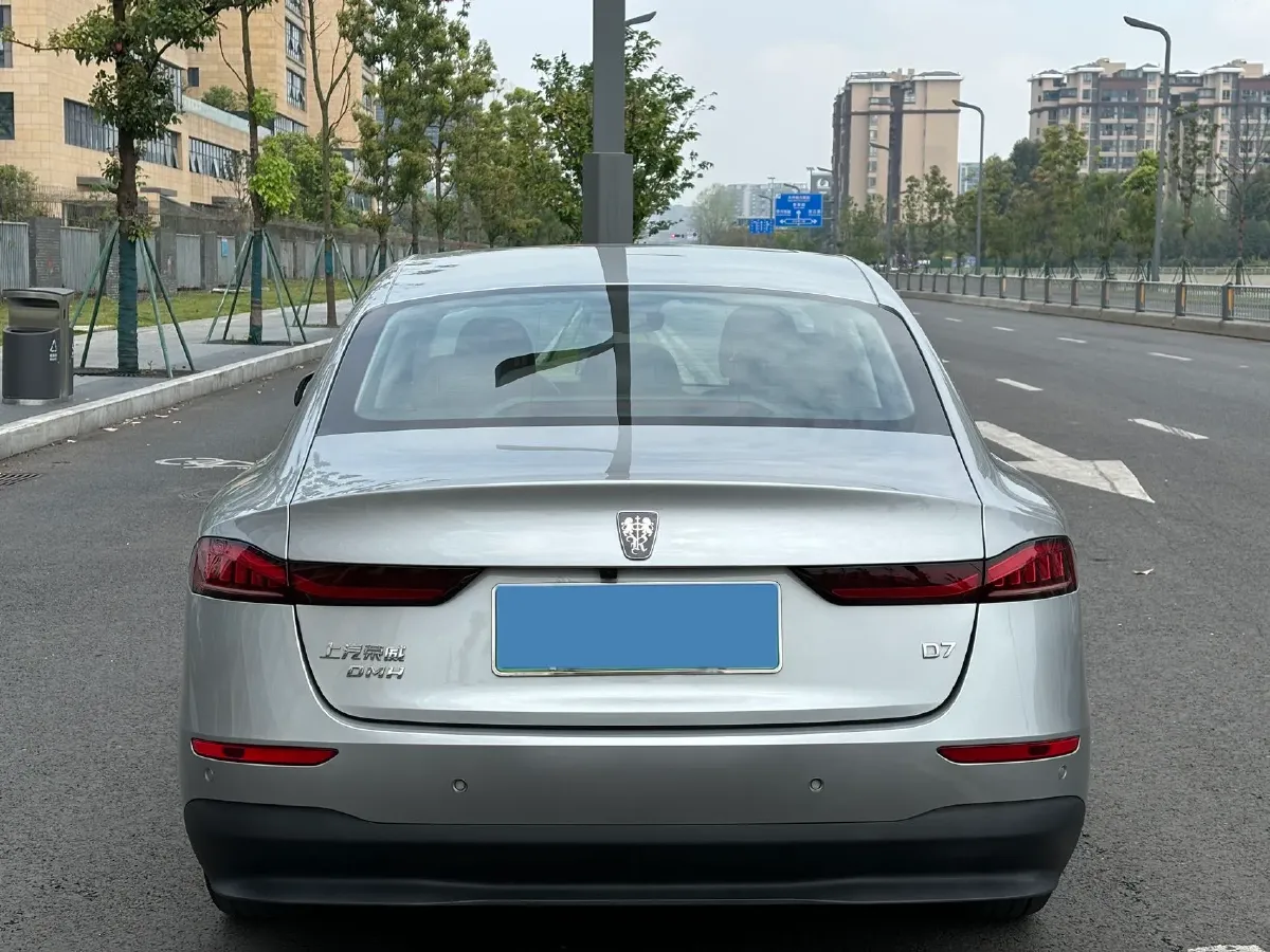 2023 Roewe D7 1.5L 112HP L4 1DHT PHEV 21.4KWH,autocango,china used car exporter,china ev exporter,chinese used car exporter,chinese used ev exporter