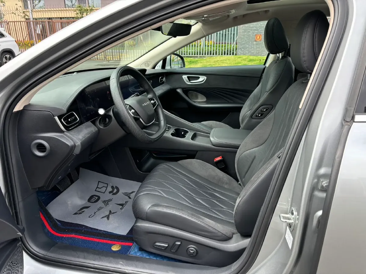 2023 Roewe D7 1.5L 112HP L4 1DHT PHEV 21.4KWH,autocango,china used car exporter,china ev exporter,chinese used car exporter,chinese used ev exporter