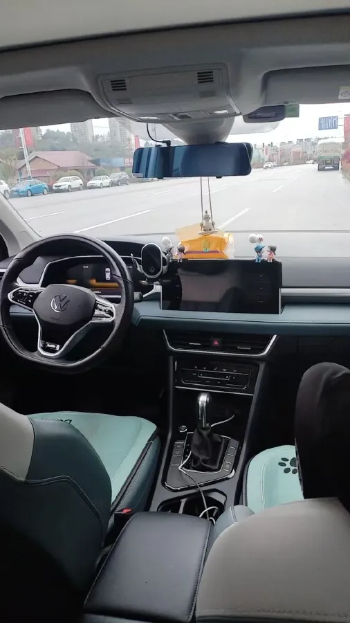 2023 Volkswagen Tharu 1.5T 160HP L4 7DCT,autocango,china used car exporter,china ev exporter,chinese used car exporter,chinese used ev exporter