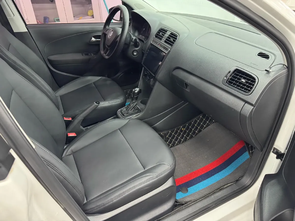 2016 Volkswagen Polo 1.4L 90HP L4 6AT,autocango,china used car exporter,china ev exporter,chinese used car exporter,chinese used ev exporter