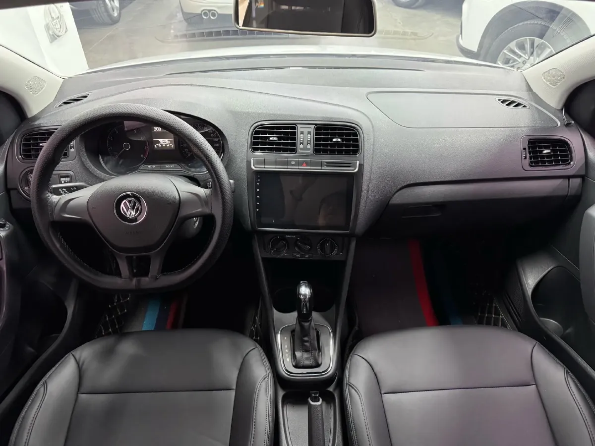 2016 Volkswagen Polo 1.4L 90HP L4 6AT,autocango,china used car exporter,china ev exporter,chinese used car exporter,chinese used ev exporter