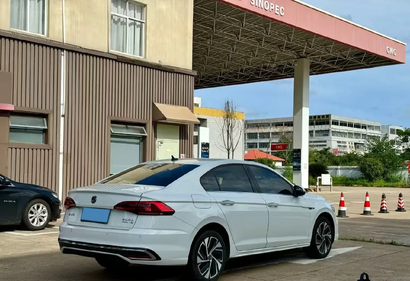 2023 Volkswagen Bora 1.5T 160HP L4 7DCT,autocango,china used car exporter,china ev exporter,chinese used car exporter,chinese used ev exporter