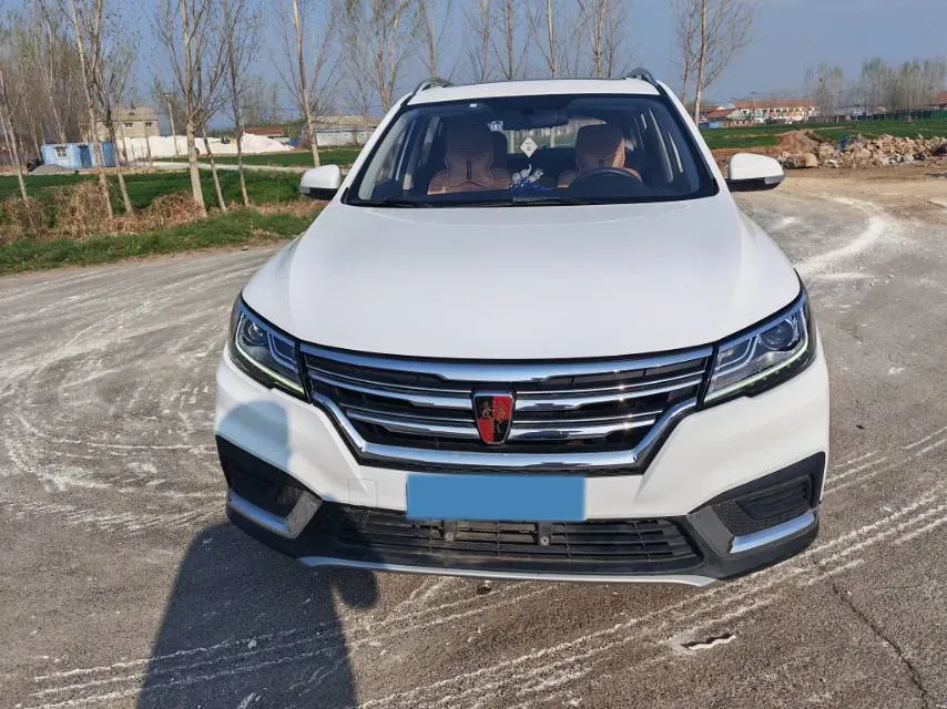 2020 Roewe RX3 1.6L 125HP L4 5MT,autocango,china used car exporter,china ev exporter,chinese used car exporter,chinese used ev exporter