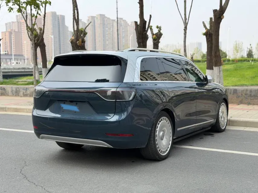 2024 AITO AITO M9 1.5T 152HP L4 REEV 42KWH,autocango,china used car exporter,china ev exporter,chinese used car exporter,chinese used ev exporter