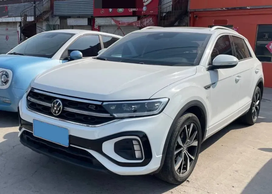 2024 Volkswagen T-Roc 1.5T 160HP L4 7DCT,autocango,china used car exporter,china ev exporter,chinese used car exporter,chinese used ev exporter