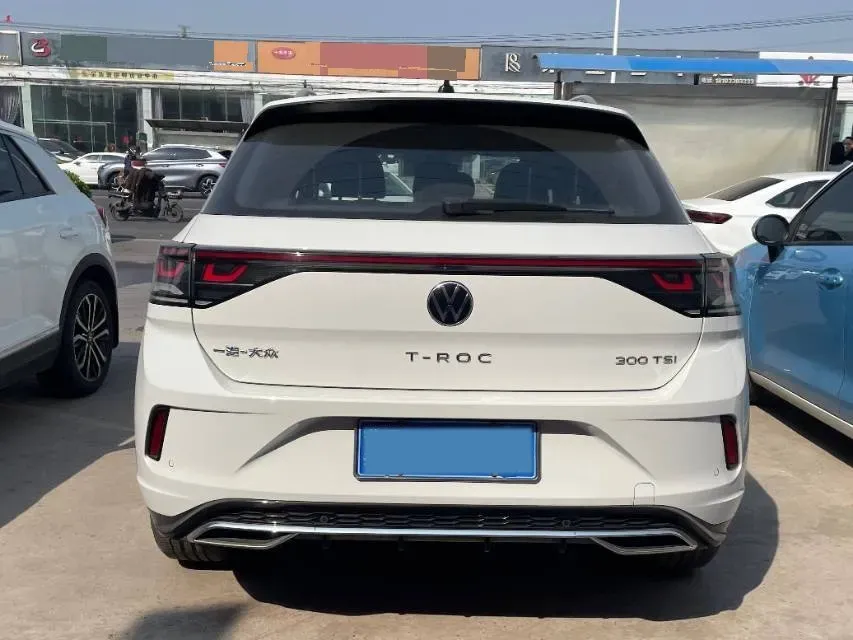 2024 Volkswagen T-Roc 1.5T 160HP L4 7DCT,autocango,china used car exporter,china ev exporter,chinese used car exporter,chinese used ev exporter