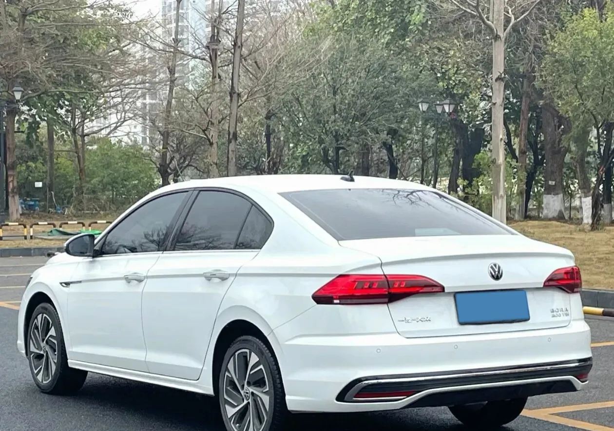 2023 Volkswagen Bora 1.5T 160HP L4 7DCT,autocango,china used car exporter,china ev exporter,chinese used car exporter,chinese used ev exporter