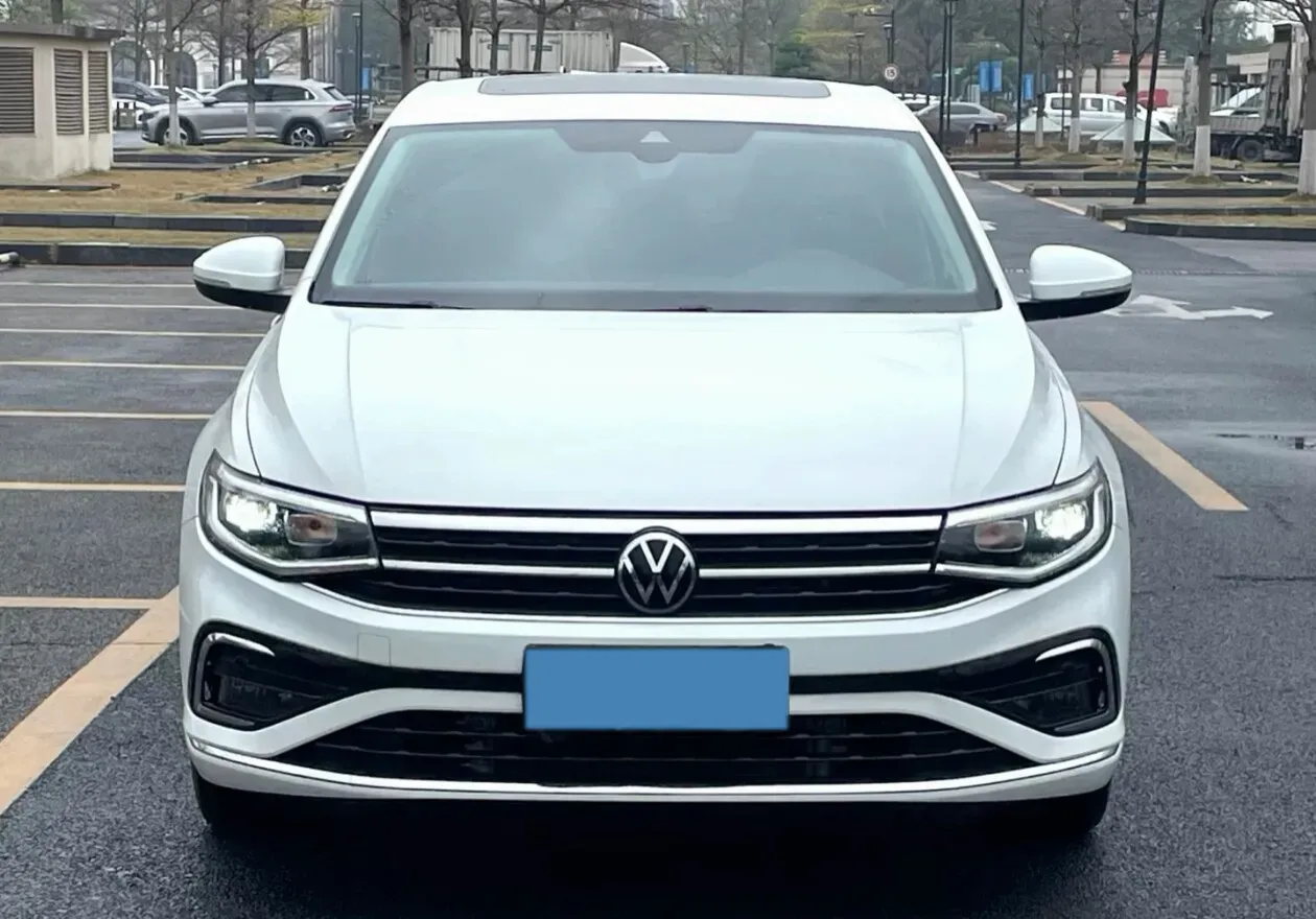 2023 Volkswagen Bora 1.5T 160HP L4 7DCT,autocango,china used car exporter,china ev exporter,chinese used car exporter,chinese used ev exporter