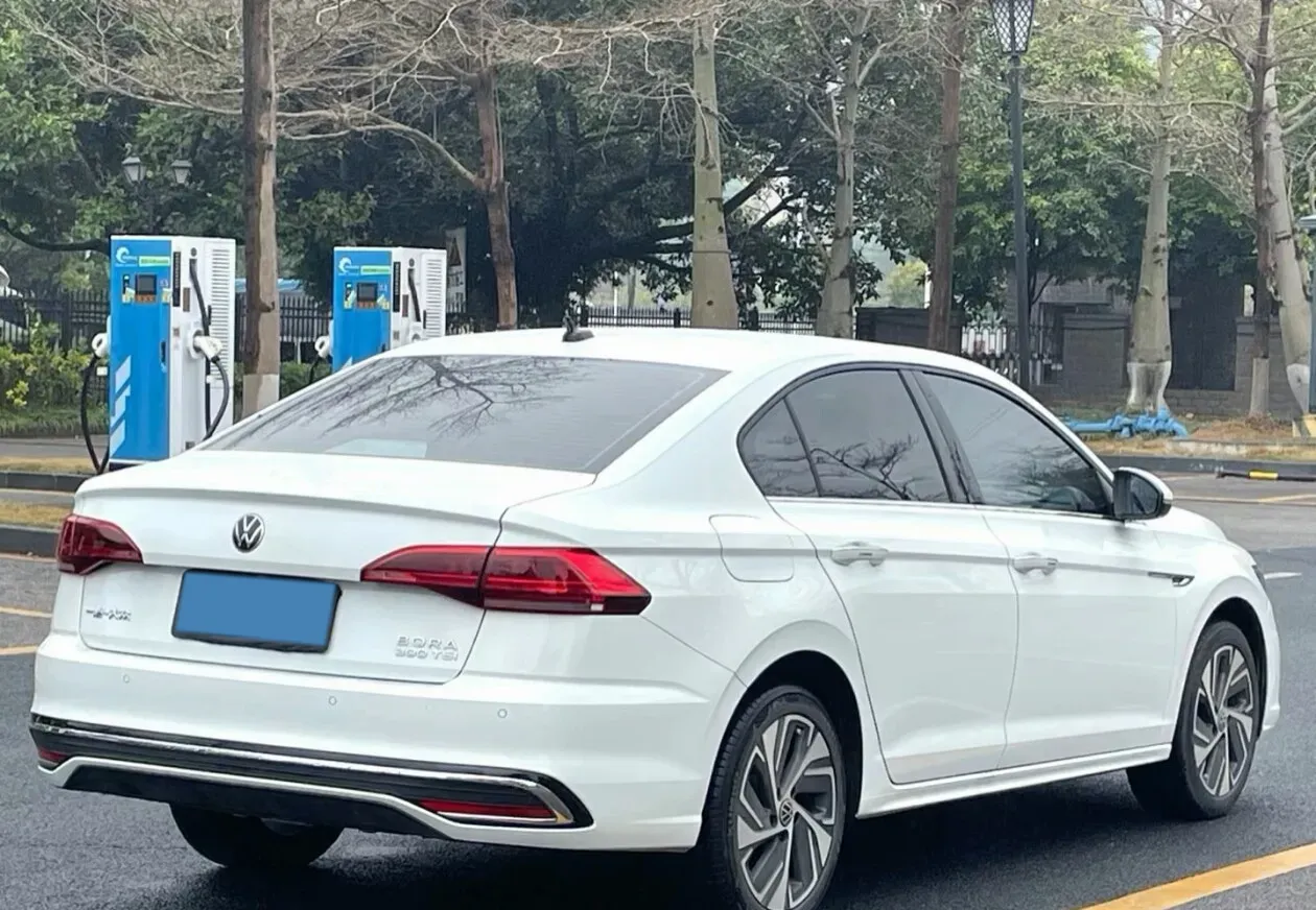 2023 Volkswagen Bora 1.5T 160HP L4 7DCT,autocango,china used car exporter,china ev exporter,chinese used car exporter,chinese used ev exporter