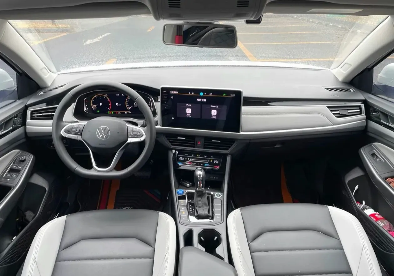 2023 Volkswagen Bora 1.5T 160HP L4 7DCT,autocango,china used car exporter,china ev exporter,chinese used car exporter,chinese used ev exporter