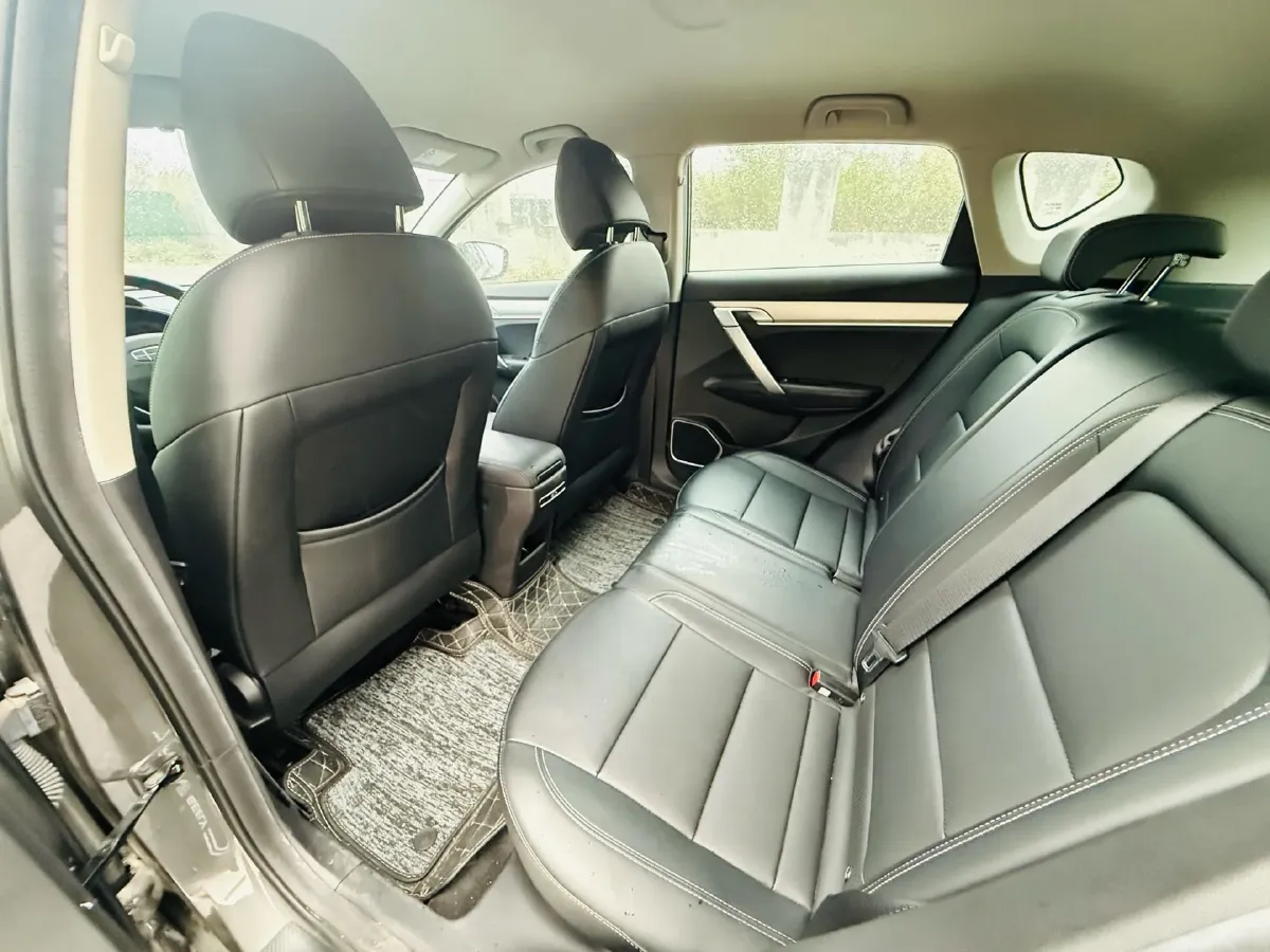 2025 Geely Coolray 1.5L 126HP L4 CVT,autocango,china used car exporter,china ev exporter,chinese used car exporter,chinese used ev exporter