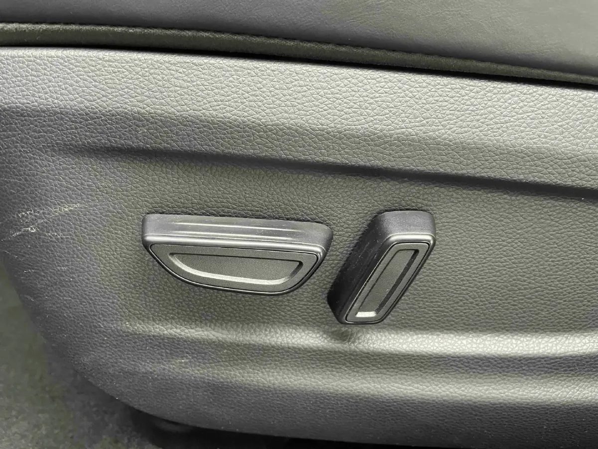 2021 GAC Trumpchi GS4 Plus 1.5T 169HP L4 6AT,autocango,china used car exporter,china ev exporter,chinese used car exporter,chinese used ev exporter