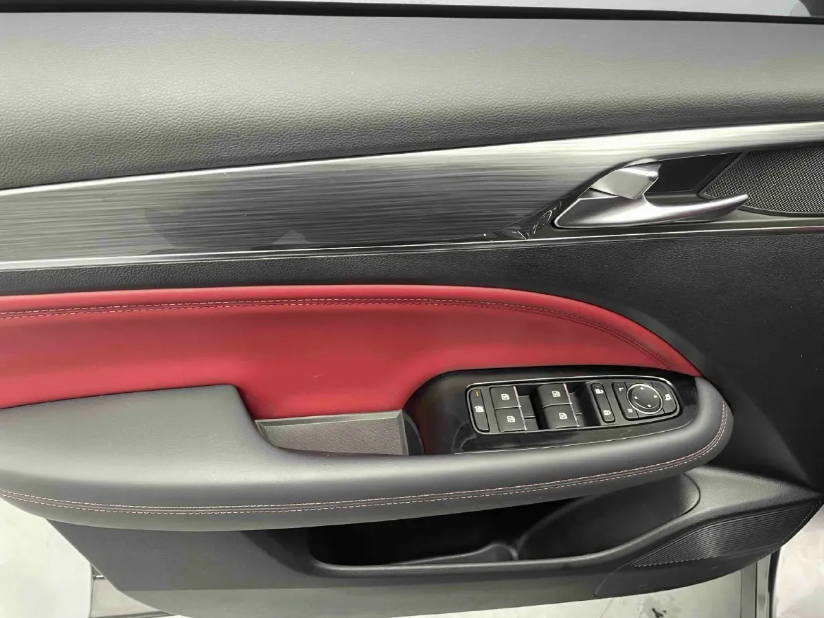 2021 GAC Trumpchi GS4 Plus 1.5T 169HP L4 6AT,autocango,china used car exporter,china ev exporter,chinese used car exporter,chinese used ev exporter