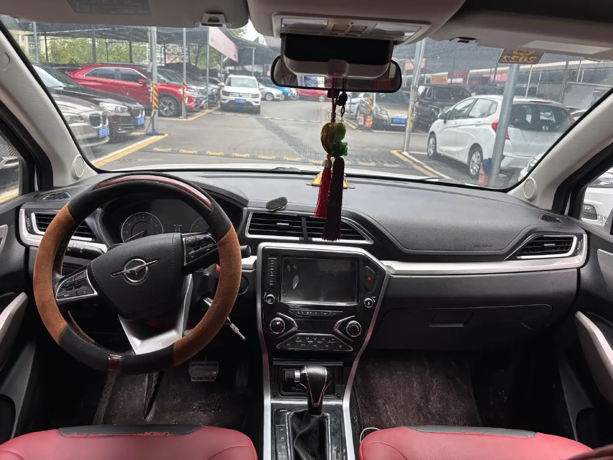 2018 HaiMa S5 Young Edition 1.6L 122HP L4 CVT,autocango,china used car exporter,china ev exporter,chinese used car exporter,chinese used ev exporter