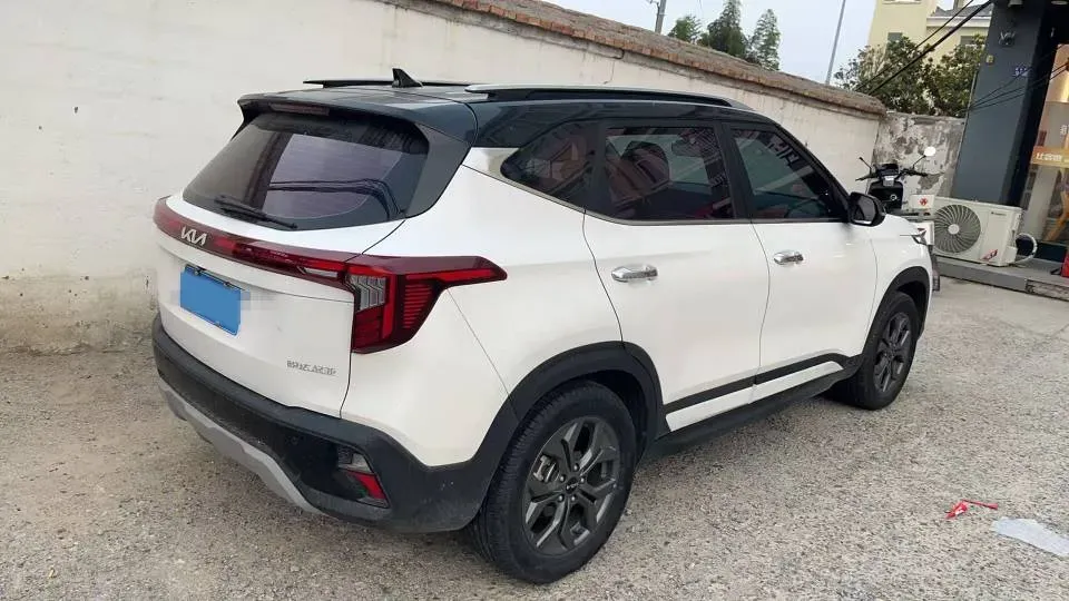 2023 Kia Seltos 1.5L 115HP L4 CVT,autocango,china used car exporter,china ev exporter,chinese used car exporter,chinese used ev exporter