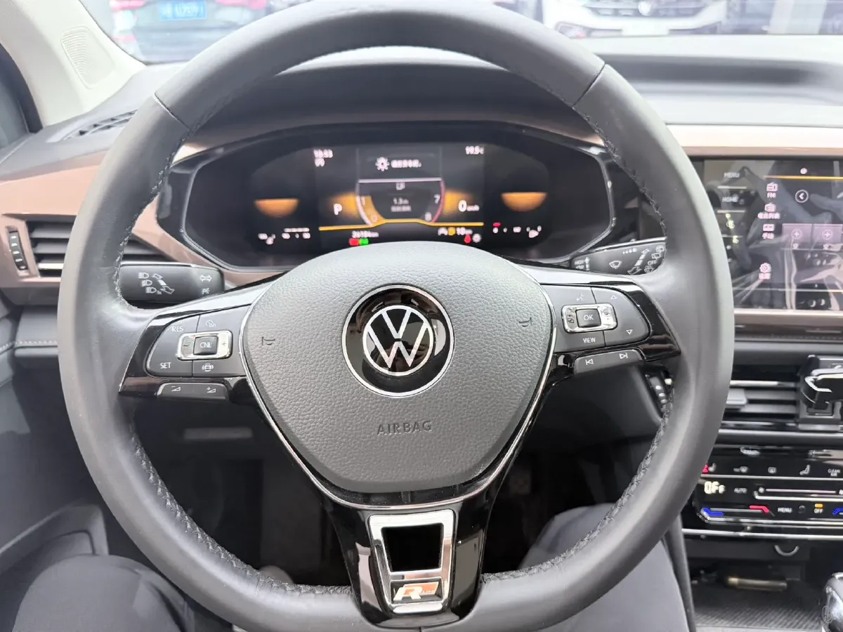 2022 Volkswagen Tharu 1.4T 150HP L4 7DCT,autocango,china used car exporter,china ev exporter,chinese used car exporter,chinese used ev exporter