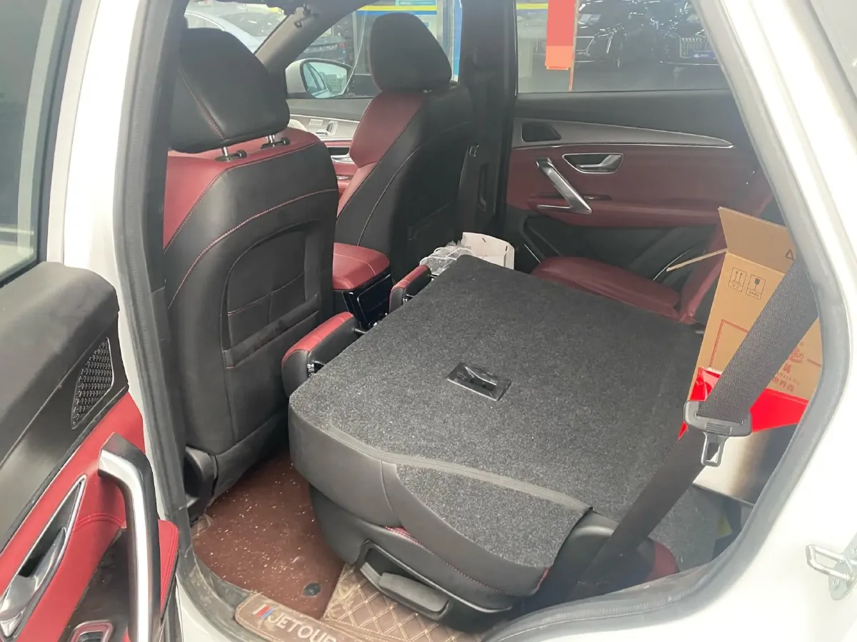 2021 Jetour X70 1.6T 197HP L4 7DCT,autocango,china used car exporter,china ev exporter,chinese used car exporter,chinese used ev exporter