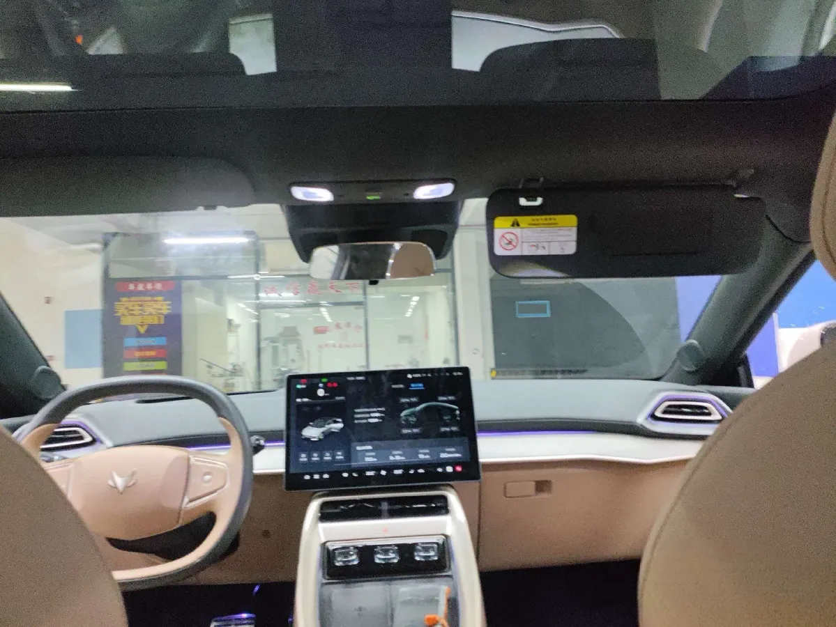 2024 ARCFOX αT5 BEV 79.2KWH,autocango,china used car exporter,china ev exporter,chinese used car exporter,chinese used ev exporter