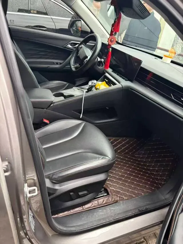 2023 Roewe RX5 1.5T 188HP L4 7DCT,autocango,china used car exporter,china ev exporter,chinese used car exporter,chinese used ev exporter