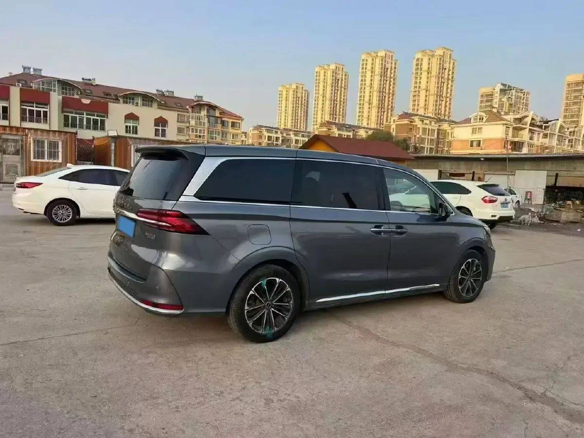 2022 Roewe iMAX8 2.0T 234HP L4 8AT,autocango,china used car exporter,china ev exporter,chinese used car exporter,chinese used ev exporter