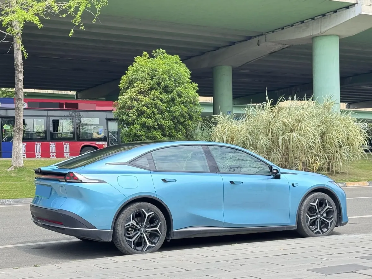 2024 Deepal L07 1.5L 98HP L4 REEV 28.39KWH,autocango,china used car exporter,china ev exporter,chinese used car exporter,chinese used ev exporter