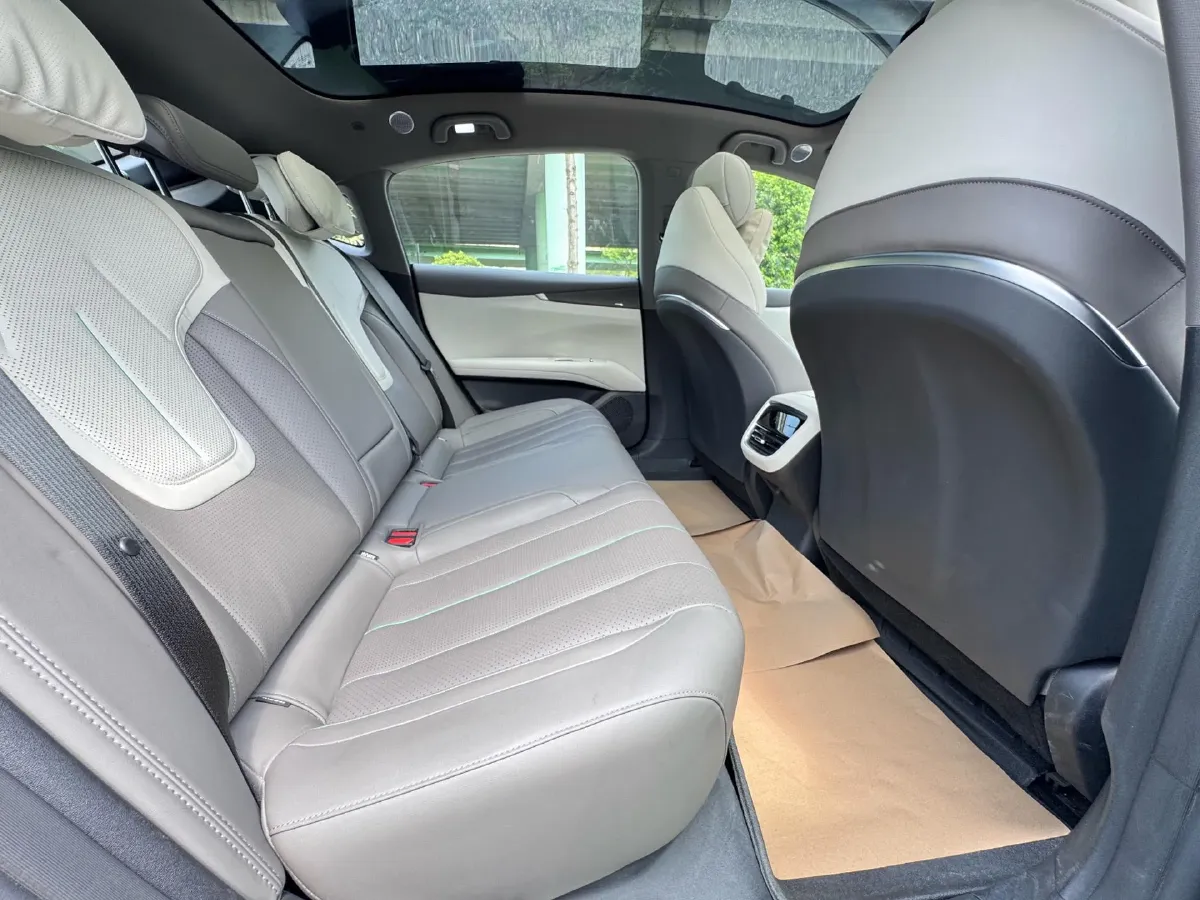 2024 Deepal L07 1.5L 98HP L4 REEV 28.39KWH,autocango,china used car exporter,china ev exporter,chinese used car exporter,chinese used ev exporter