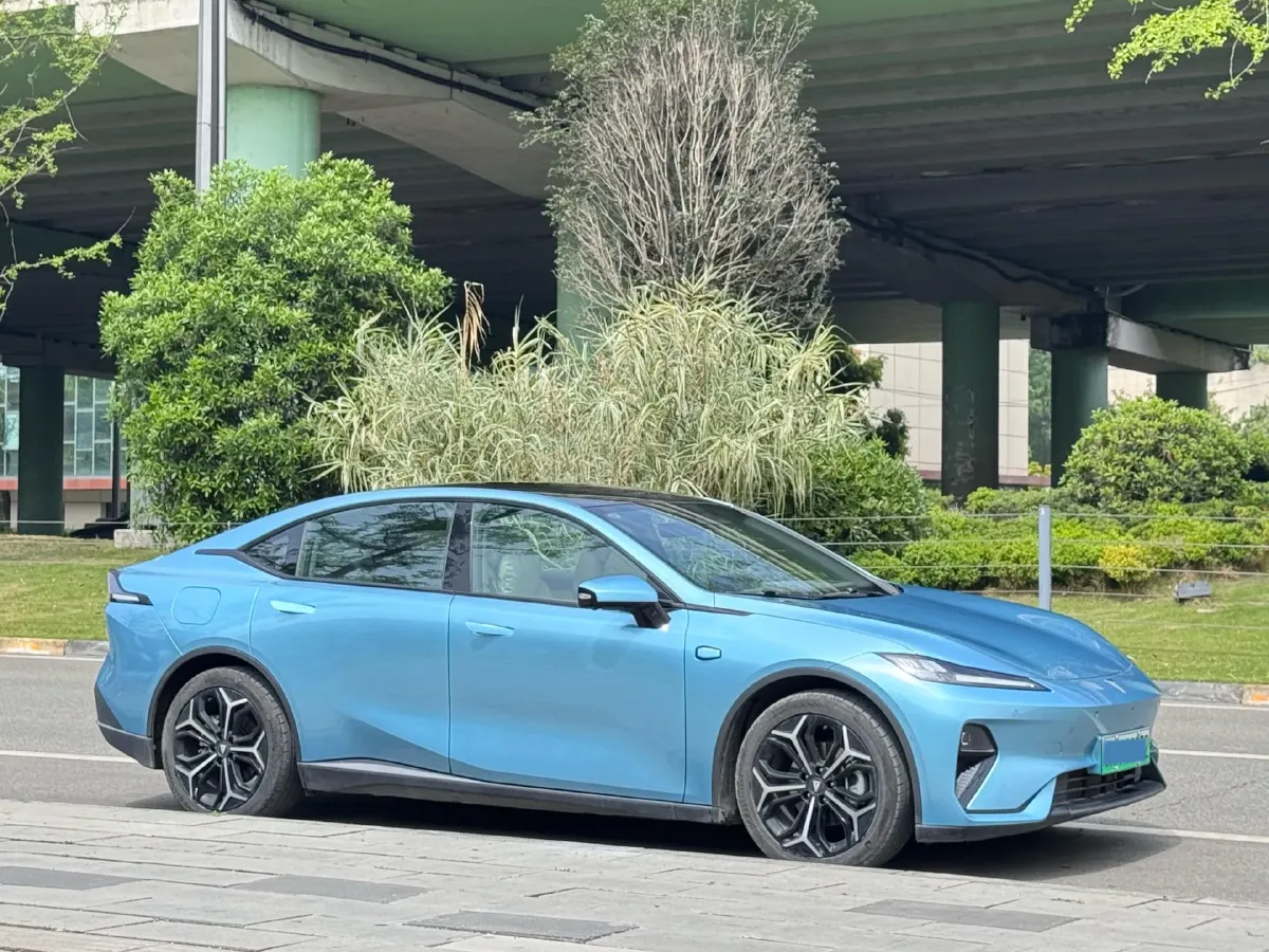 2024 Deepal L07 1.5L 98HP L4 REEV 28.39KWH,autocango,china used car exporter,china ev exporter,chinese used car exporter,chinese used ev exporter