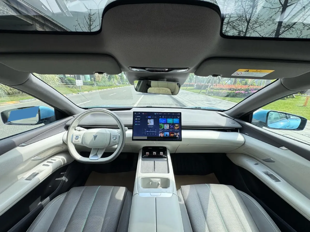 2024 Deepal L07 1.5L 98HP L4 REEV 28.39KWH,autocango,china used car exporter,china ev exporter,chinese used car exporter,chinese used ev exporter