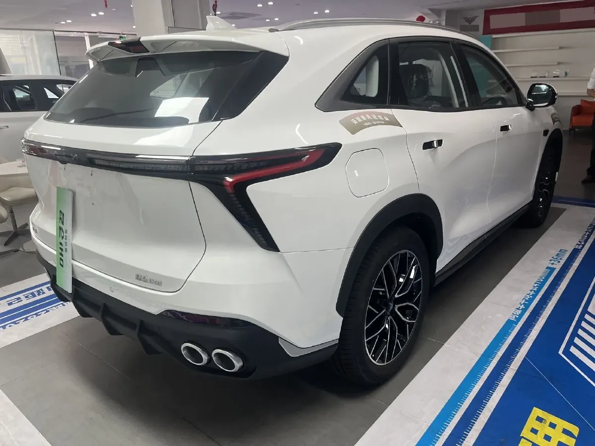 2026 KaiYi KunLun 1.5T 156HP L4 1DHT PHEV,autocango,china used car exporter,china ev exporter,chinese used car exporter,chinese used ev exporter