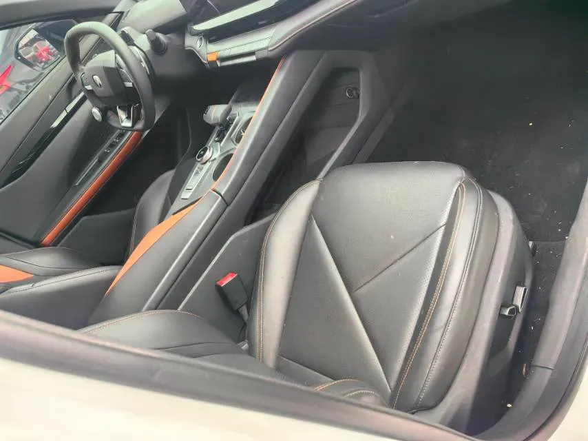 2022 ChangAn UNI-V 1.5T 188HP L4 7DCT,autocango,china used car exporter,china ev exporter,chinese used car exporter,chinese used ev exporter