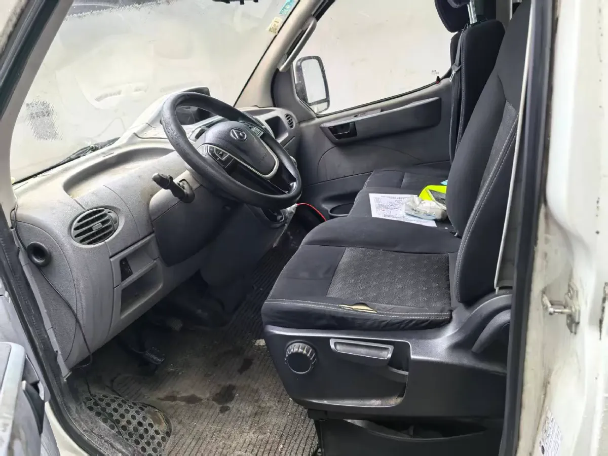 2019 FHA LeiShen 2.5T 129HP L4 6MT,autocango,china used car exporter,china ev exporter,chinese used car exporter,chinese used ev exporter