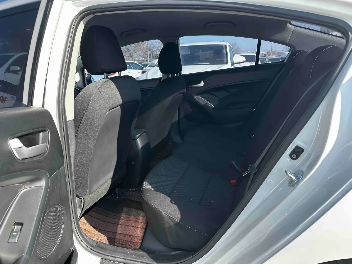 2017 Kia K3 1.6L 128HP L4 6AT,autocango,china used car exporter,china ev exporter,chinese used car exporter,chinese used ev exporter