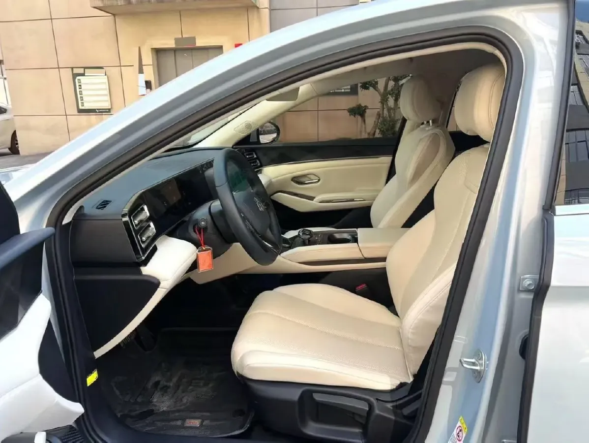 2024 BYD QinL 1.5L 101HP L4 E-CVT PHEV 10.08KWH,autocango,china used car exporter,china ev exporter,chinese used car exporter,chinese used ev exporter