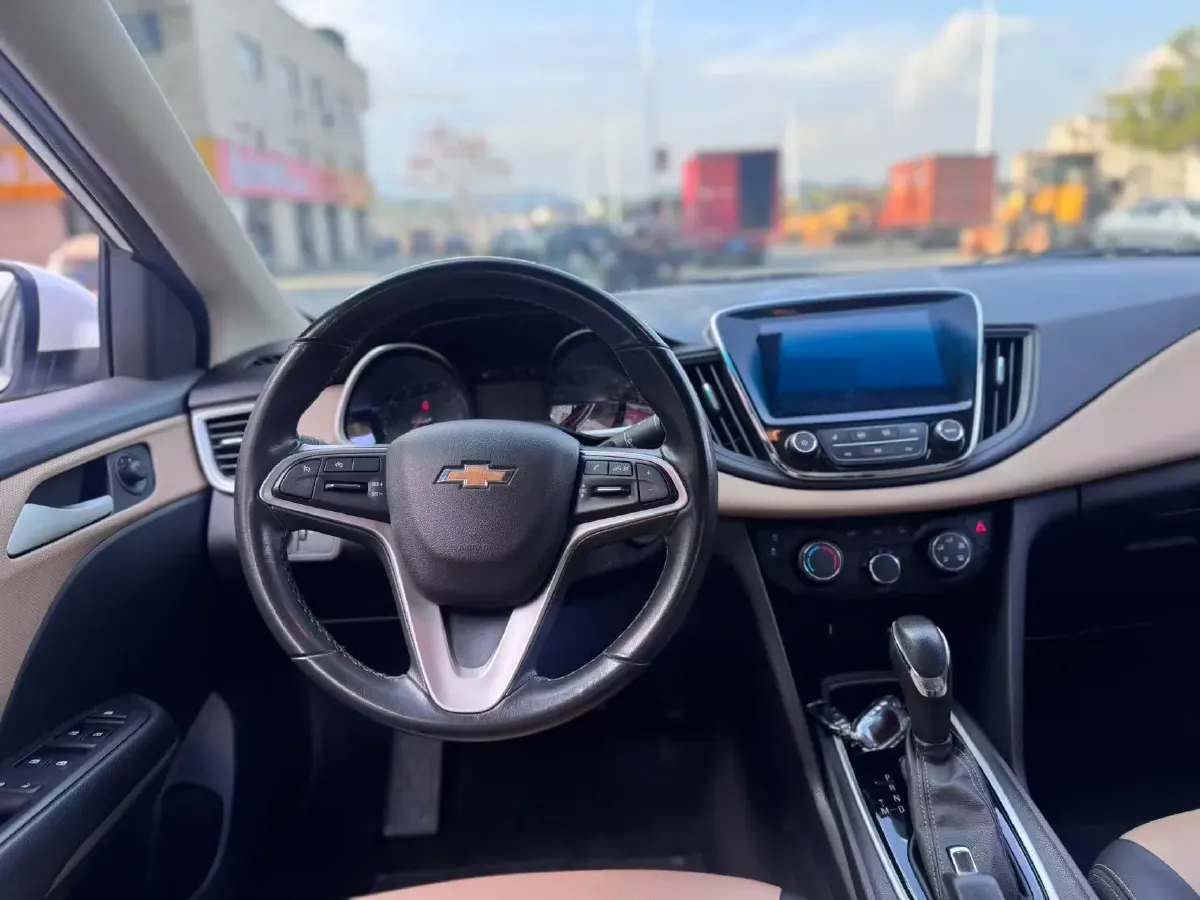 2021 Chevrolet Monza 1.5L 113HP L4 6AT,autocango,china used car exporter,china ev exporter,chinese used car exporter,chinese used ev exporter