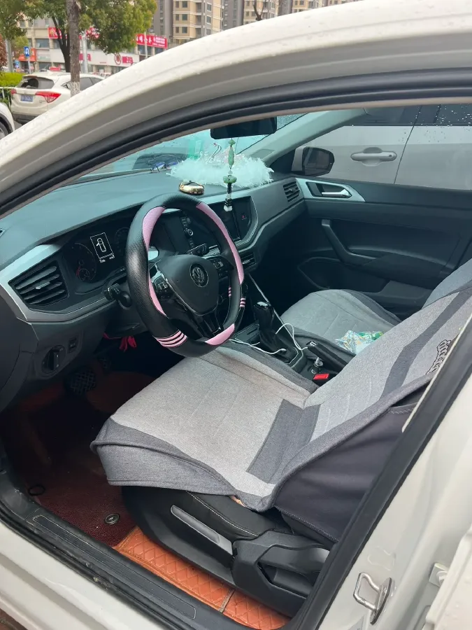 2021 Bestune T55 1.5T 169HP L4 7DCT,autocango,china used car exporter,china ev exporter,chinese used car exporter,chinese used ev exporter