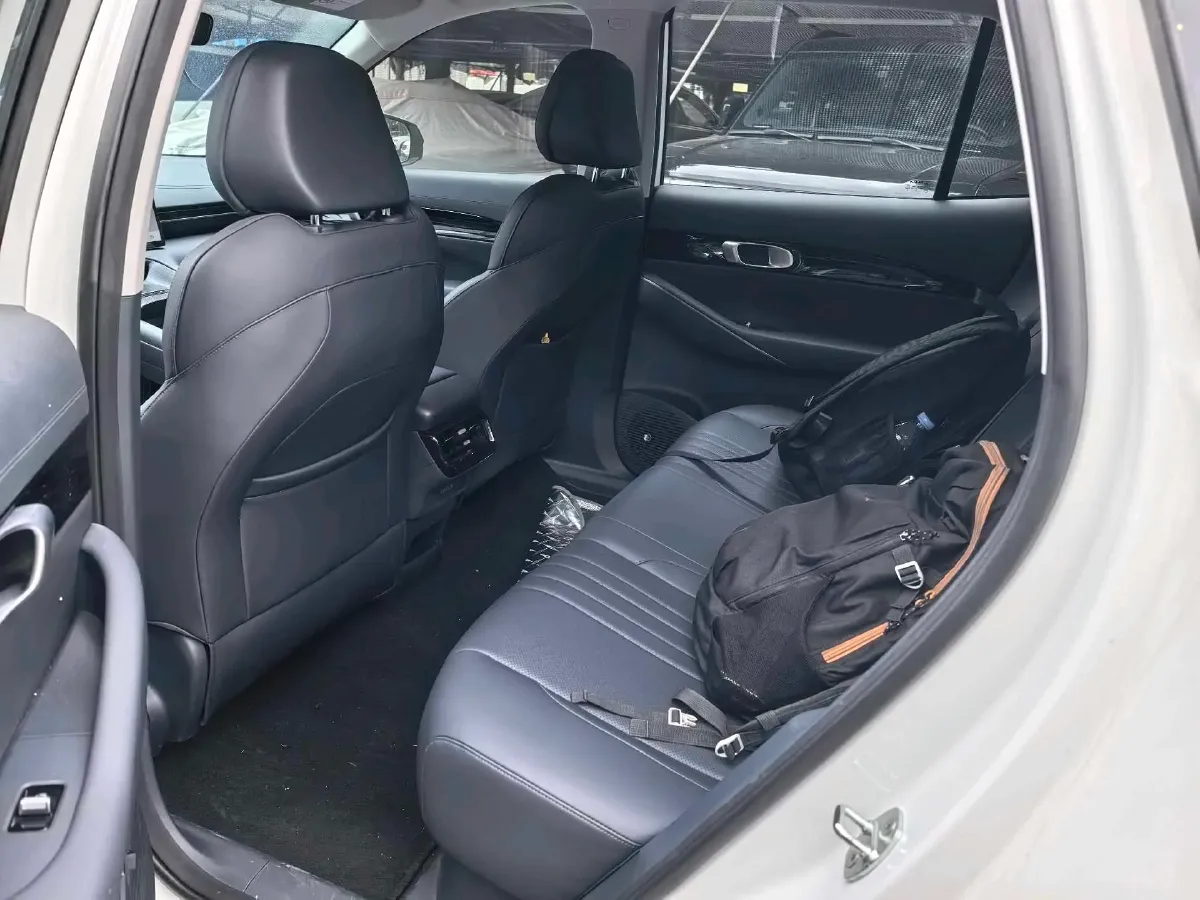 2024 YuanChen Super Van BEV 51KWH,autocango,china used car exporter,china ev exporter,chinese used car exporter,chinese used ev exporter