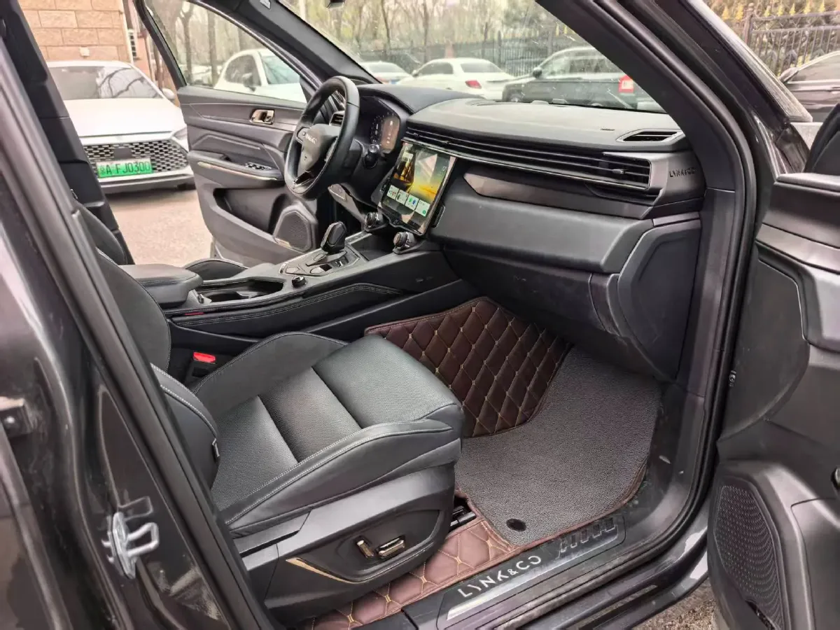 2023 LYNK&CO 01 2.0T 254HP L4 8AT,autocango,china used car exporter,china ev exporter,chinese used car exporter,chinese used ev exporter