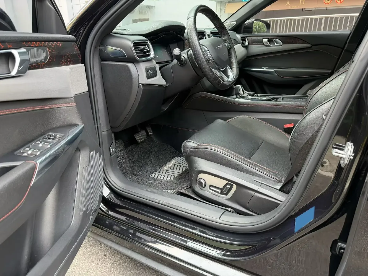 2018 LYNK&CO 03 1.5T 180HP L3 7DCT,autocango,china used car exporter,china ev exporter,chinese used car exporter,chinese used ev exporter