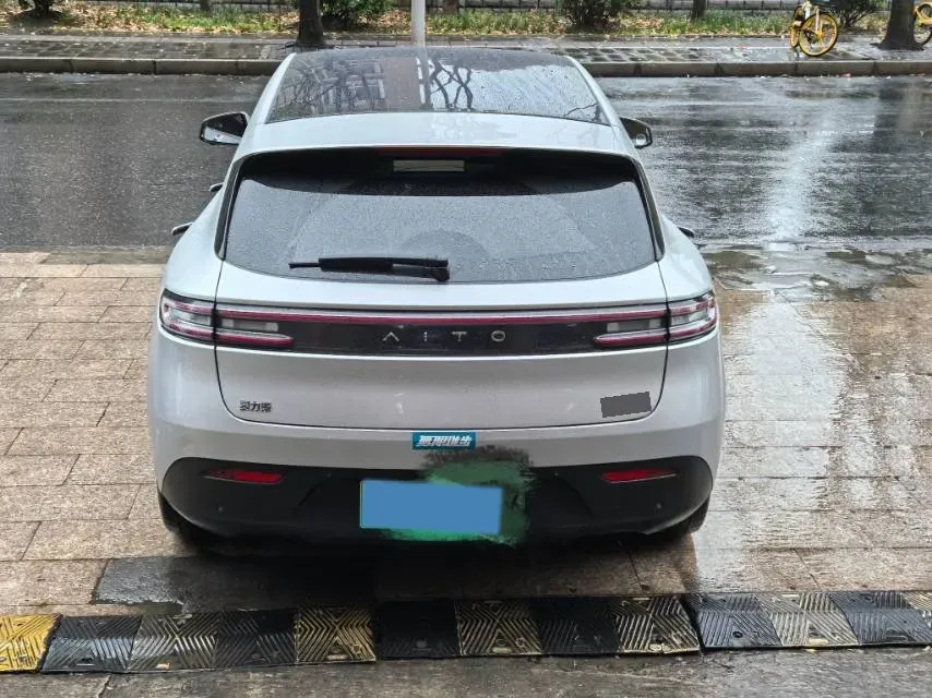 2022 AITO AITO M5 Range Extended 125HP REEV 40KWH,autocango,china used car exporter,china ev exporter,chinese used car exporter,chinese used ev exporter