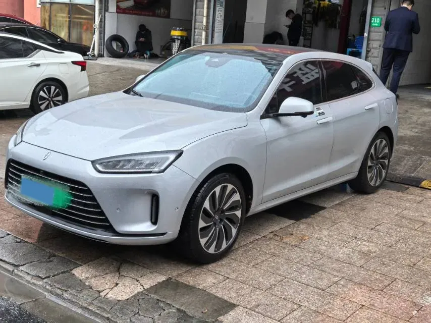2022 AITO AITO M5 Range Extended 125HP REEV 40KWH,autocango,china used car exporter,china ev exporter,chinese used car exporter,chinese used ev exporter
