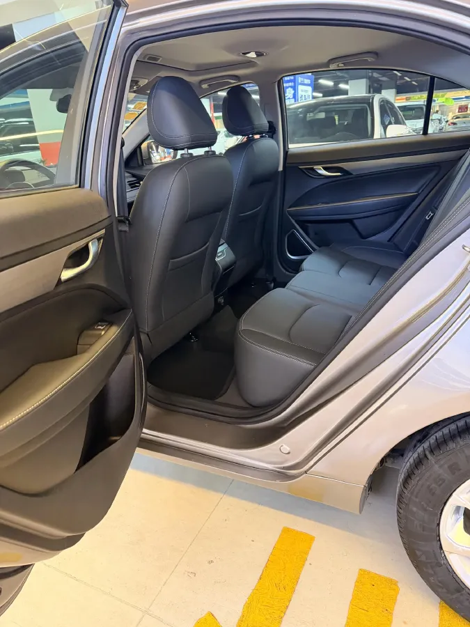 2020 Geely Emgrand 1.5L 109HP L4 CVT,autocango,china used car exporter,china ev exporter,chinese used car exporter,chinese used ev exporter